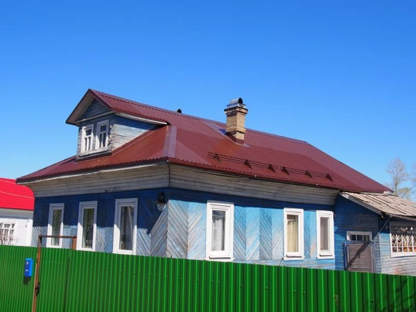 Фото Монтаж металлочерепицы, профнастила