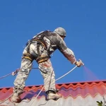 Покраска крыши малярные работы побелка помещений