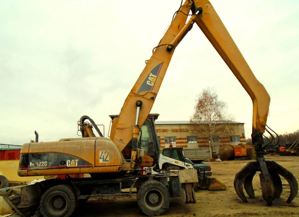 Фото Экскаватор Caterpillar M322C MH