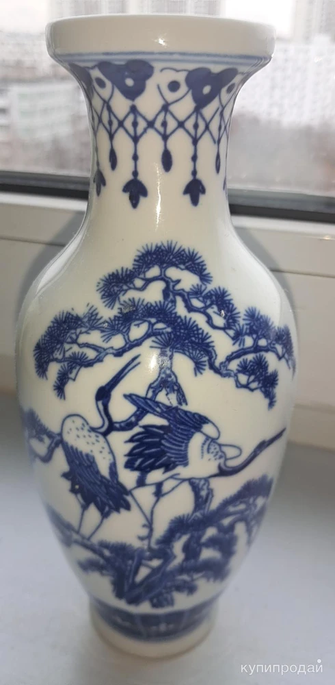 Фото Китайская фарфоровая ваза