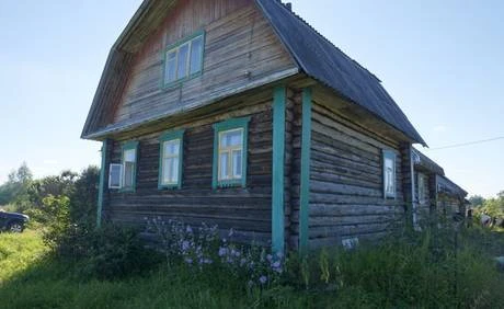 Фото Дом в тихой деревне, рядом с речкой,