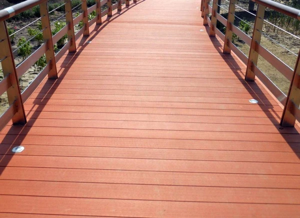 Фото Террасная доска CM-Decking (СиЭм-Декинг), ДПК