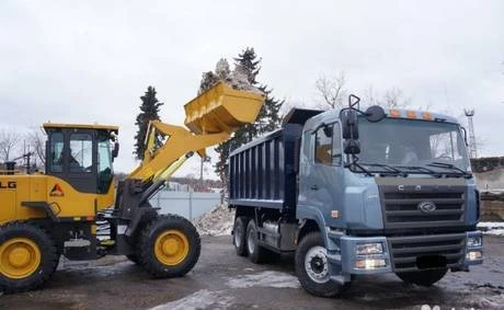 Фото Песок мелкий , грунт, чернозем, глина.