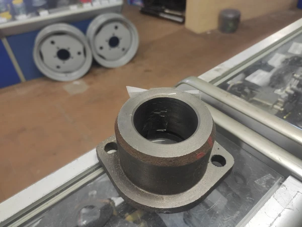 Втулка 70-3001021-А цапфы чугуна нижняя для трактора МТЗ-80