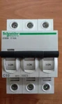 Фото №2 Автомат 10 ампер Schneider Electric iC60N C10A 3P