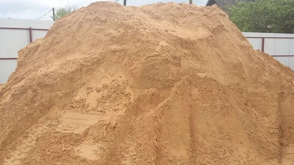 Фото Песок карьерный