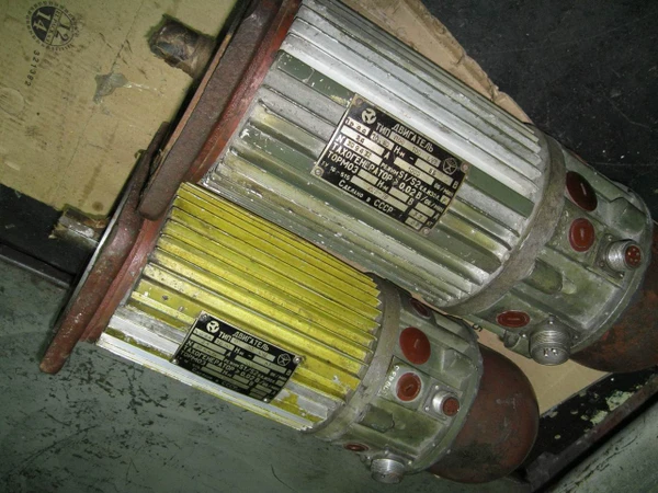 Фото Электродвигатель ПБВ100L 56В постоянного тока