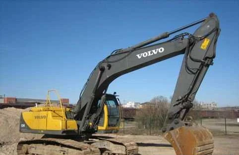 Фото Услуги гусеничного экскаватора Volvo