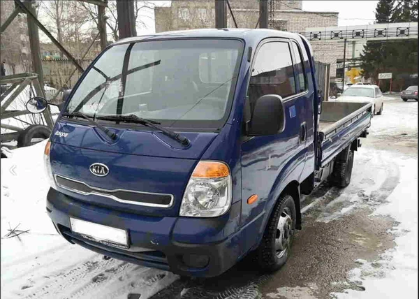 Фото Грузовик KIA Bongo бортовой, 2011