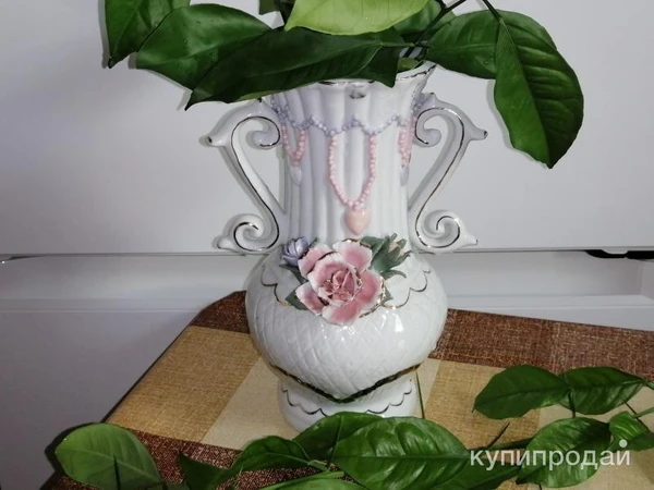 Фото (или Бесплатно) Ваза керамическая 22см с ручками