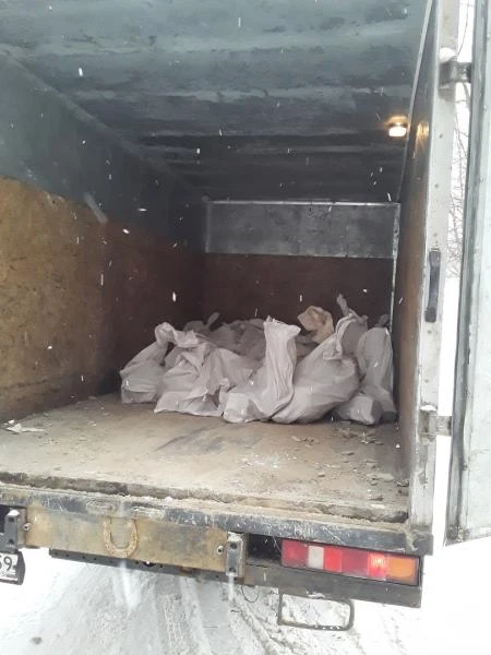 Фото Вывоз мебели и мусора на свалку. Грузчики