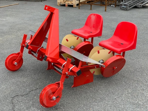 Фото Рассадопосадочная машина D-POL (Д-Пол) 2-х рядная, 4-х рядная