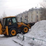 Фото №2 Уборка, вывоз снега, очистка от снега трактором, погрузчиком