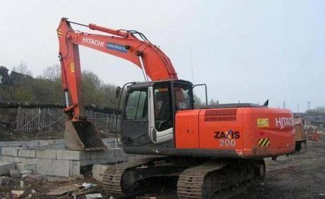 Фото Аренда гусеничного экскаватора hitachi EX200