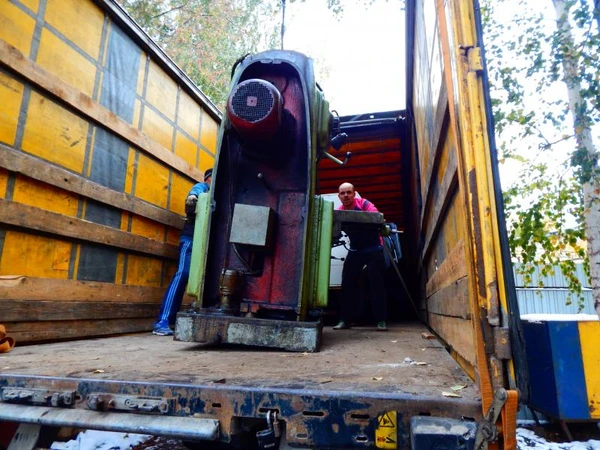 Фото Услуги грузчиков