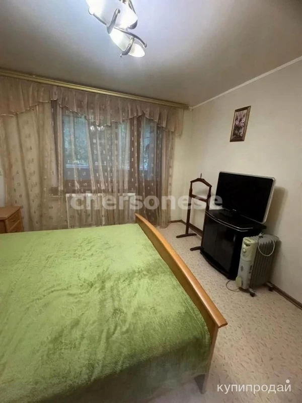 Фото 2-к квартира, 52 м2, 2/5 эт.