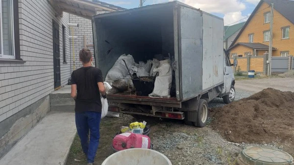 Фото Вывоз мусора Газель с грузчиками