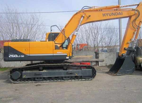 Фото Гусенечный Экскаватор Hyundai R260LC-9S