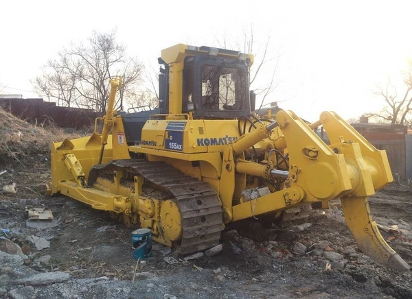 Фото Бульдозер Komatsu 155 AX