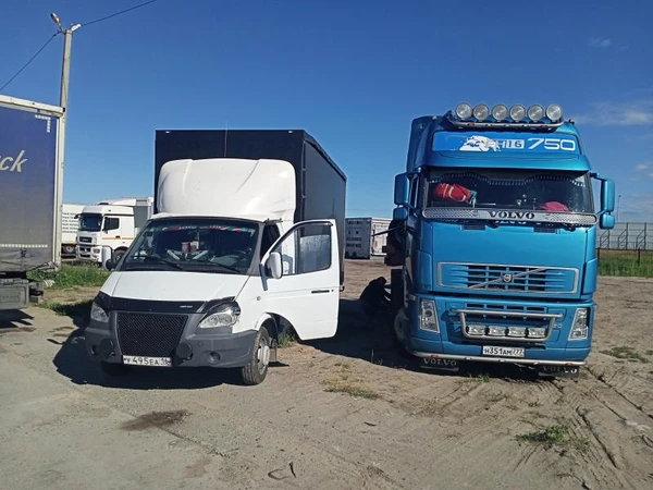 Фото Грузоперевозки по России