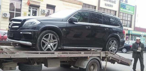 Фото Эвакуатор
