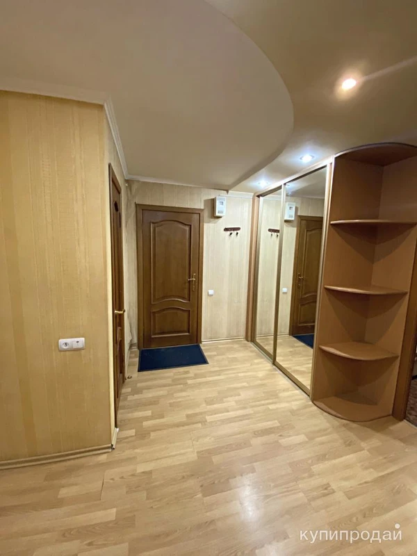 Фото 3-к квартира, 70 м2, 1/5 эт.