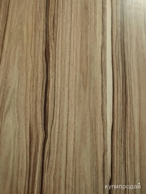 Фото Полки навесные настенные