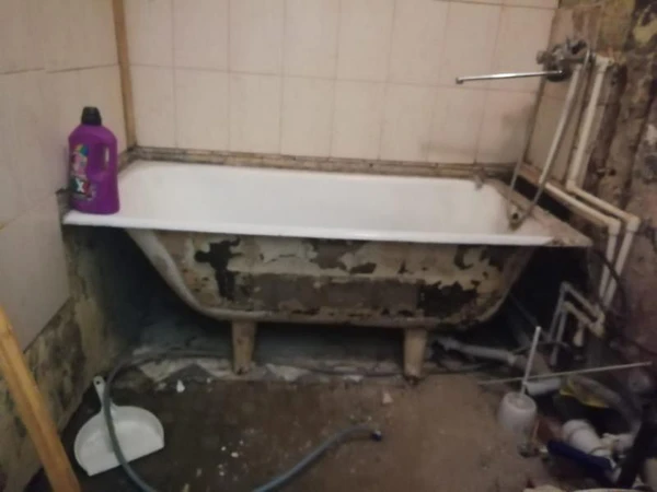 Фото Бесплатный вывоз ванн, батарей, газ.плит и др