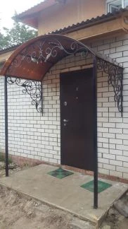 Фото Изготовление кованных навесов и козырьков