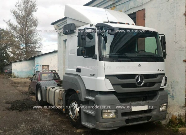 Фото Седельный тягач Mercedes-Benz Axor 1835