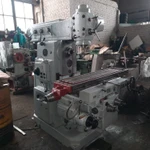 фото Широкоуниверсальный консольно-фрезерный станок 6Р82Ш