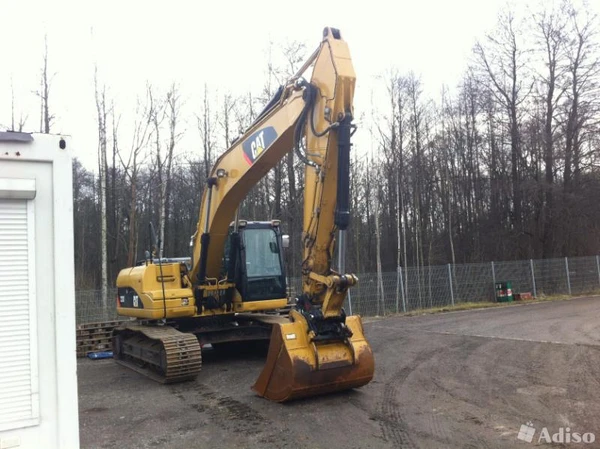 Фото Аренда экскаватора Cat 320DL, самосвалы Shacman