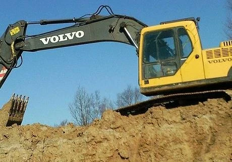 Фото Экскаватор гусеничный Volvo EC 180 2005г