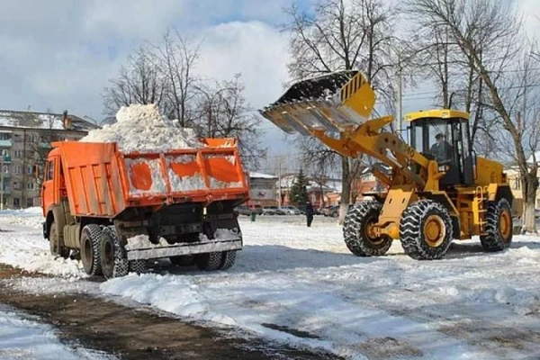 Фото Уборка снега, вывоз снега, чистка снега, щетка