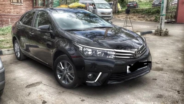 Фото Автомобиль в ареду