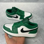 Фото №7 Кроссовки Air Jordan