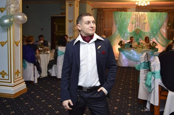 Фото ведущий тамада диджей
