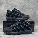 фото Кроссовки Merrell.