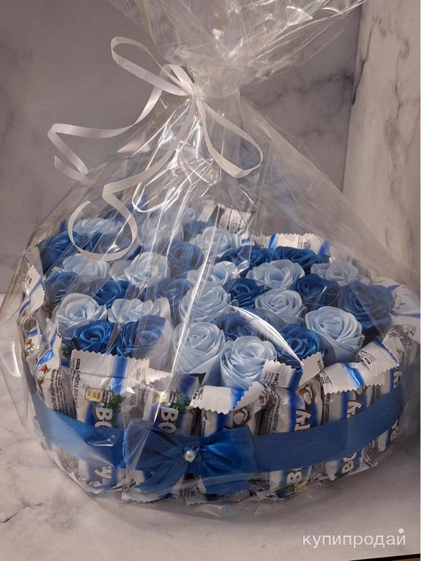 Фото Сладкий букет из конфет