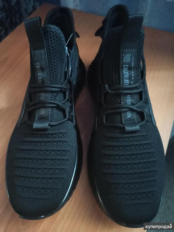 Фото Новые кроссовки р 41