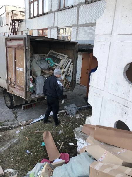 Фото Вывоз мусора в Малаховке