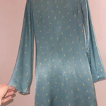 фото Платье шелк новое Lime