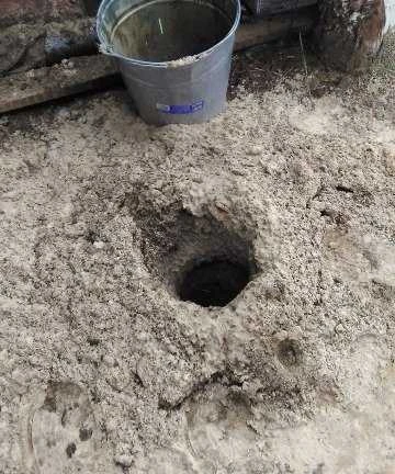 Фото Бурение земляных лунок