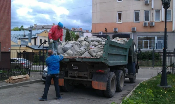 Фото Вывоз и утилизация мусора, строительного мусора