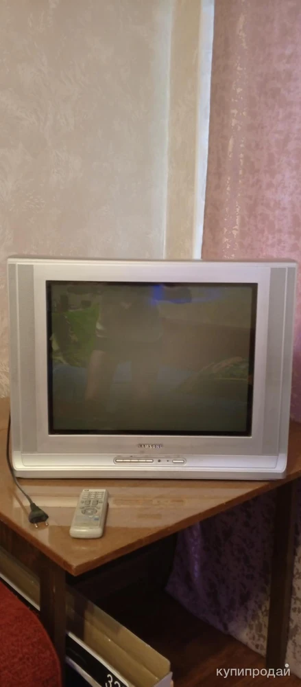 Фото Продаю телевизор Самсунг