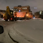 фото Экскаватор-погрузчик КаМаз 6520 в аренду