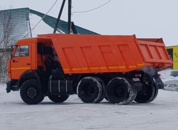 Фото Экскаватор-погрузчик. Самосвалы. Благоустройство 