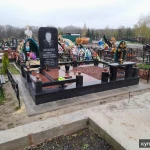 Фото №8 Памятники и надгробия. Установка. Укладка плитки.