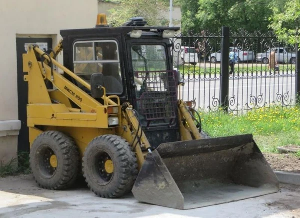Фото Аренда услуги мини погрузчика