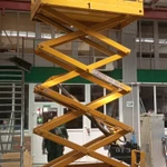 фото Самоходный подъемник ножничного типа Haulotte Group CISEAUX тип COMPACT 10